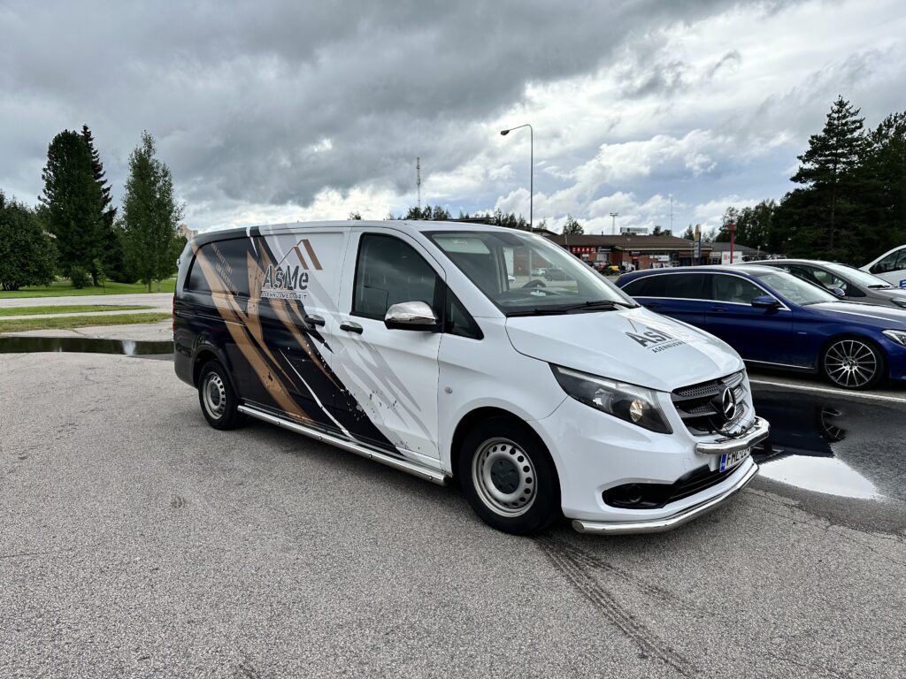AsMe Asennusmestarit Mercedes Vito teippaus