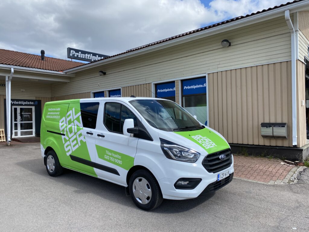 Balkonser Ford Transit teippaus