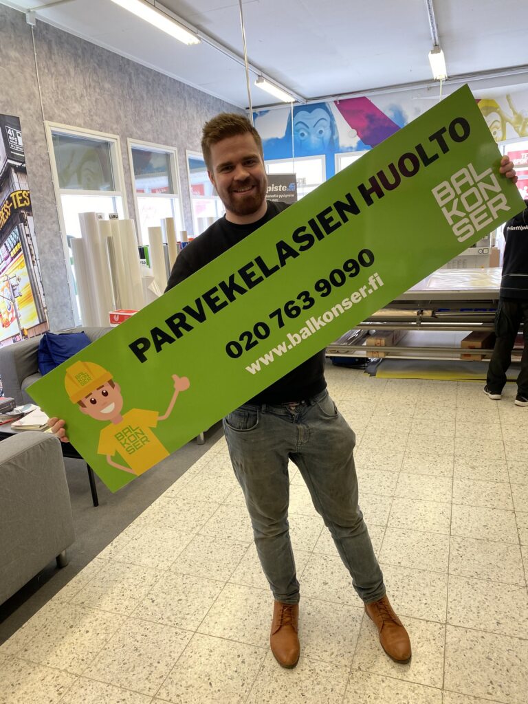 Balkonser huoltokyltti esittely