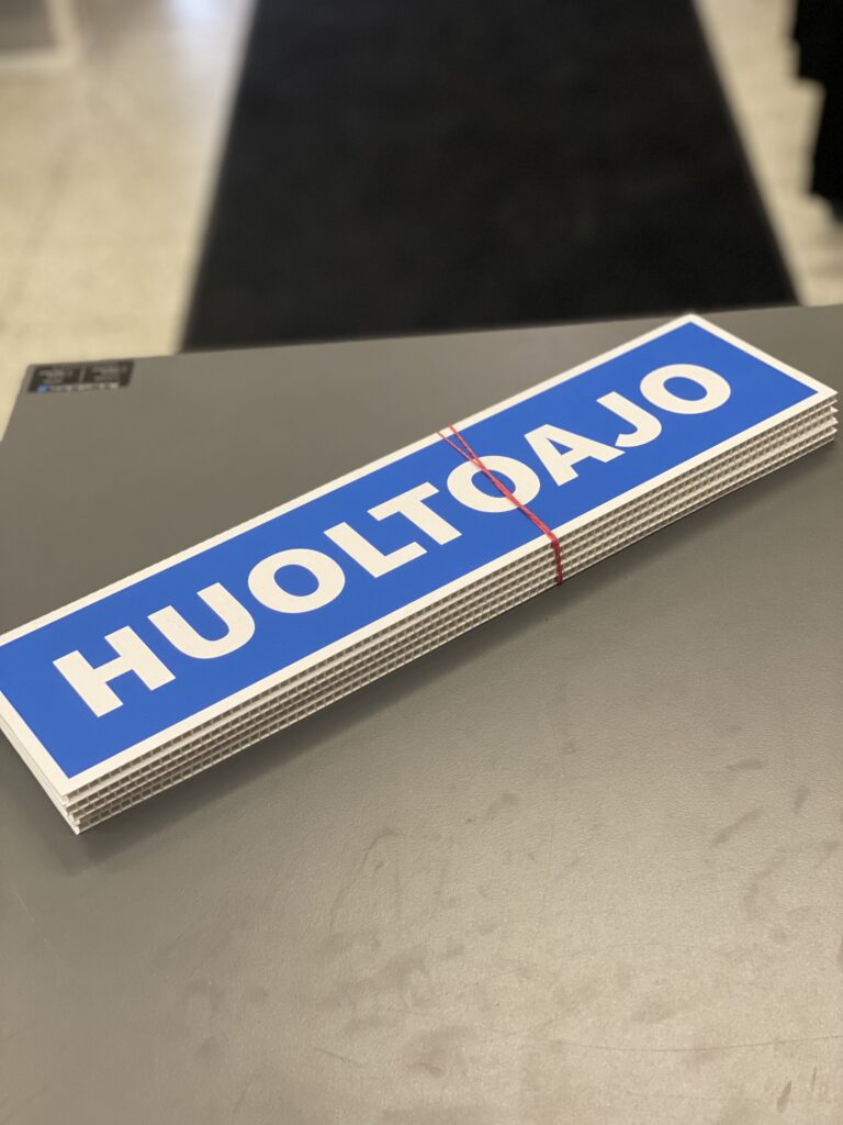 Huoltoajo kyltit