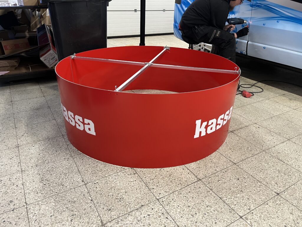 Kassa pyöreä opastekyltti