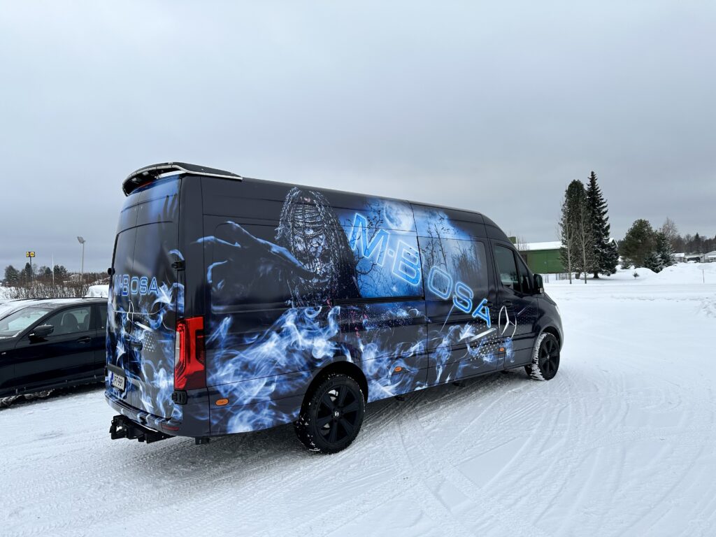 M-Bosa Mercedes Sprinter teippaus