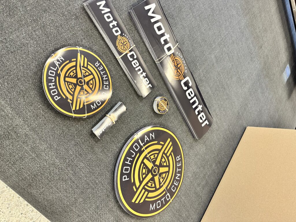 Pohjolan Moto Center tarrat