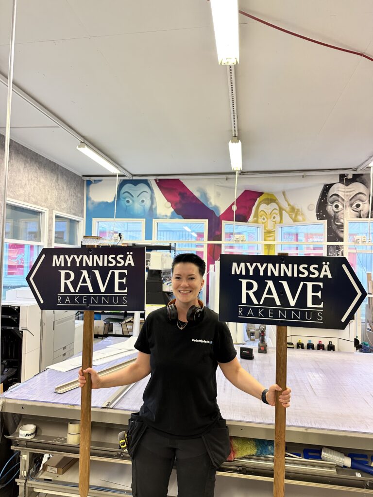 Rave Rakennus myyntikyltti