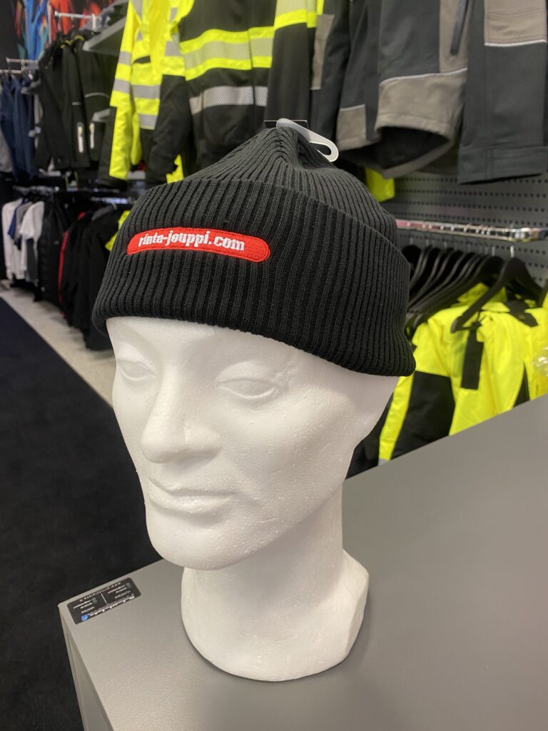 Rinta-Jouppi pipo musta mallinukke