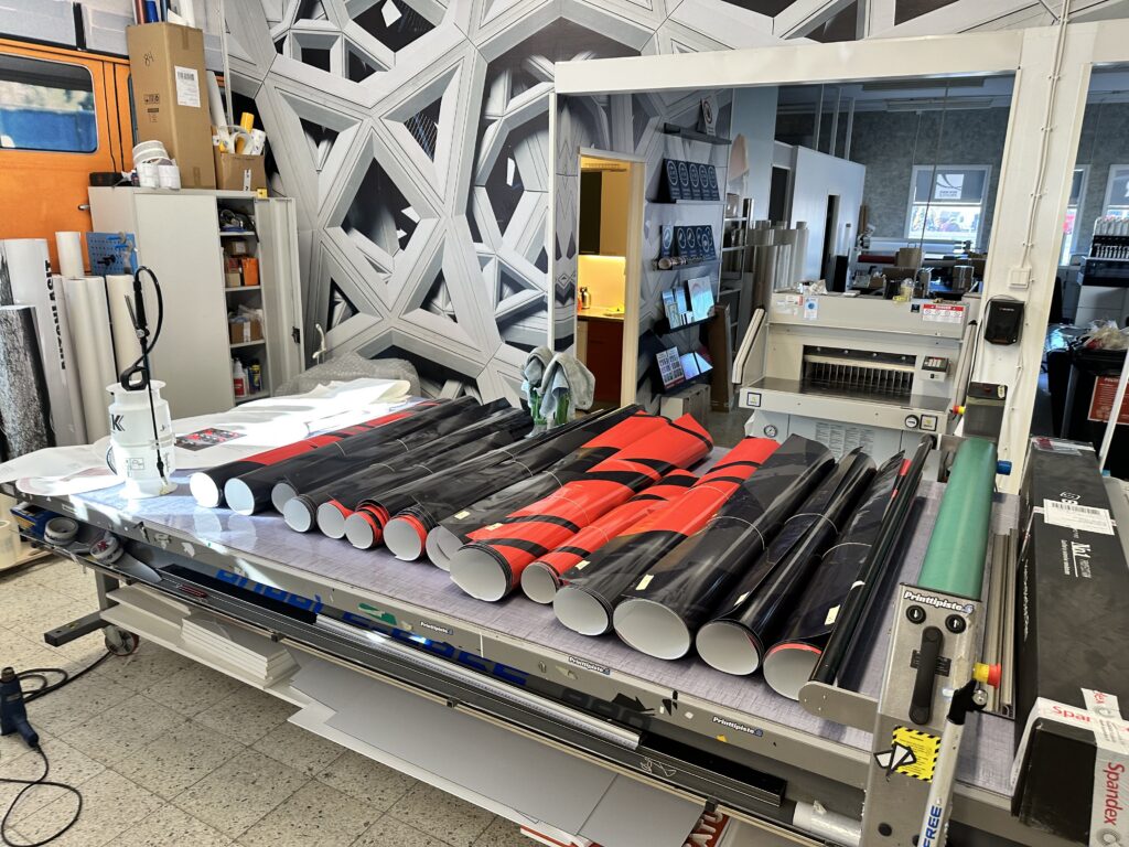 RST-Steel teippauskalvot