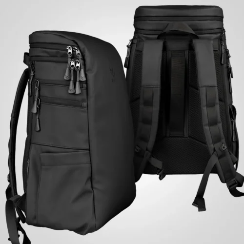 Traveller 33L reppu musta edestä ja takaa